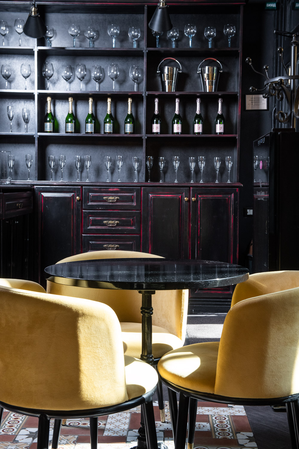 乌克兰奥德萨的 Grand Prix 餐厅-15