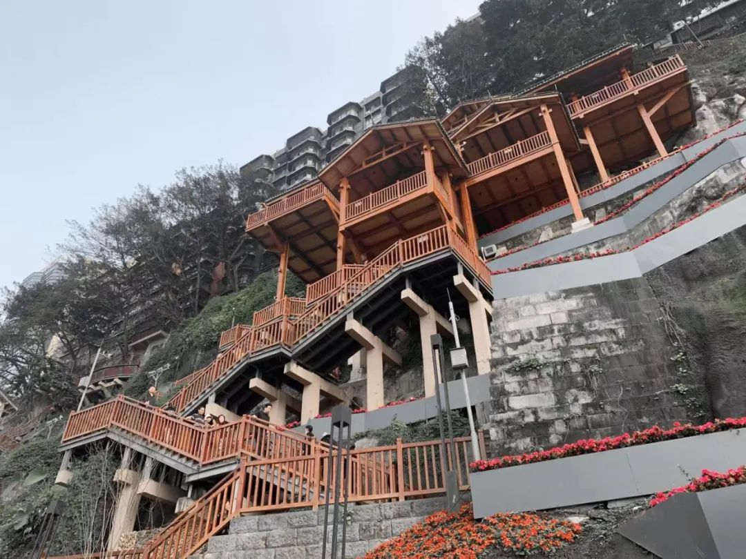 戴家巷崖壁公园丨中国重庆-11