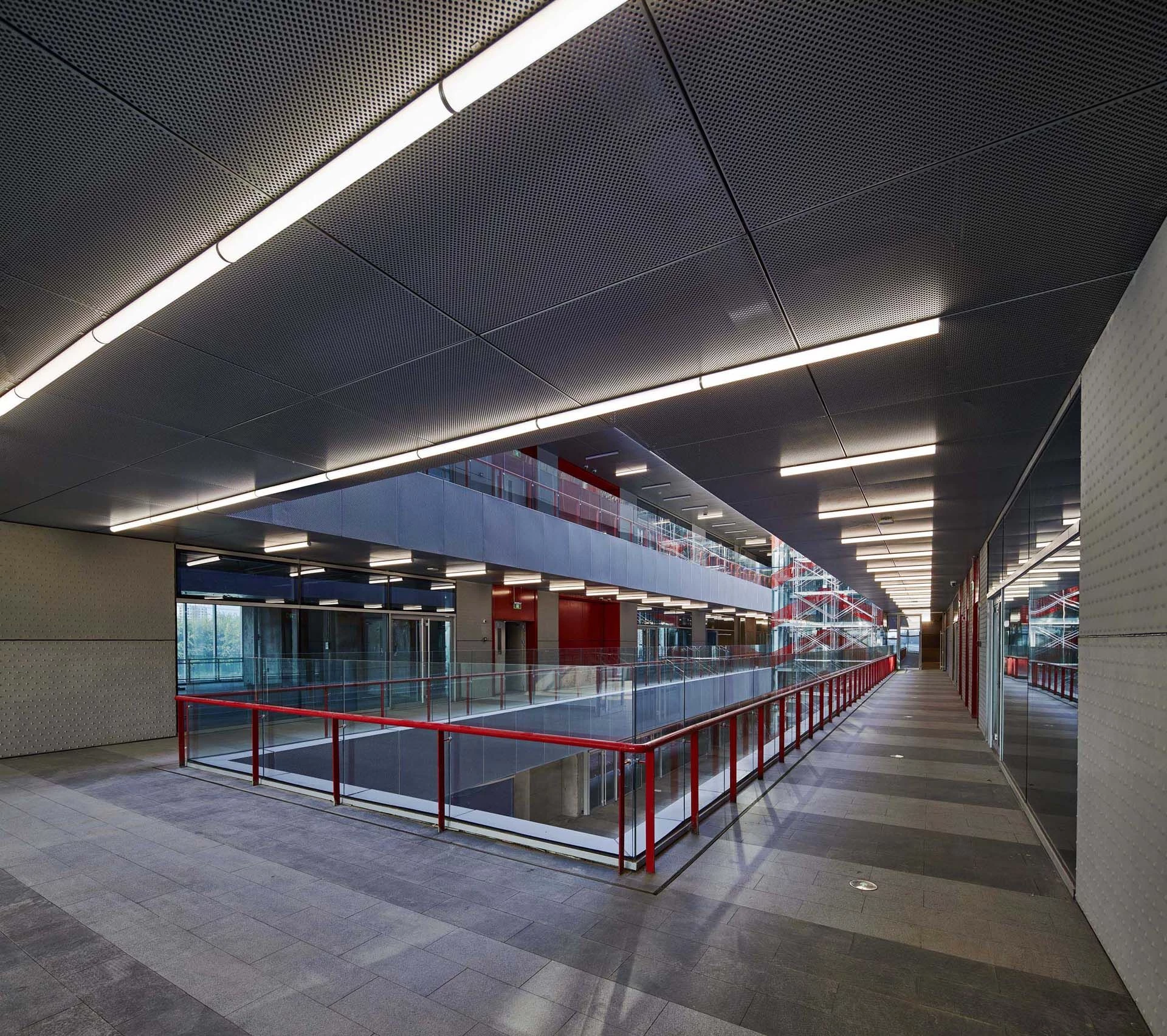 万科翡翠教育中心丨中国北京丨CLOU Architects-17