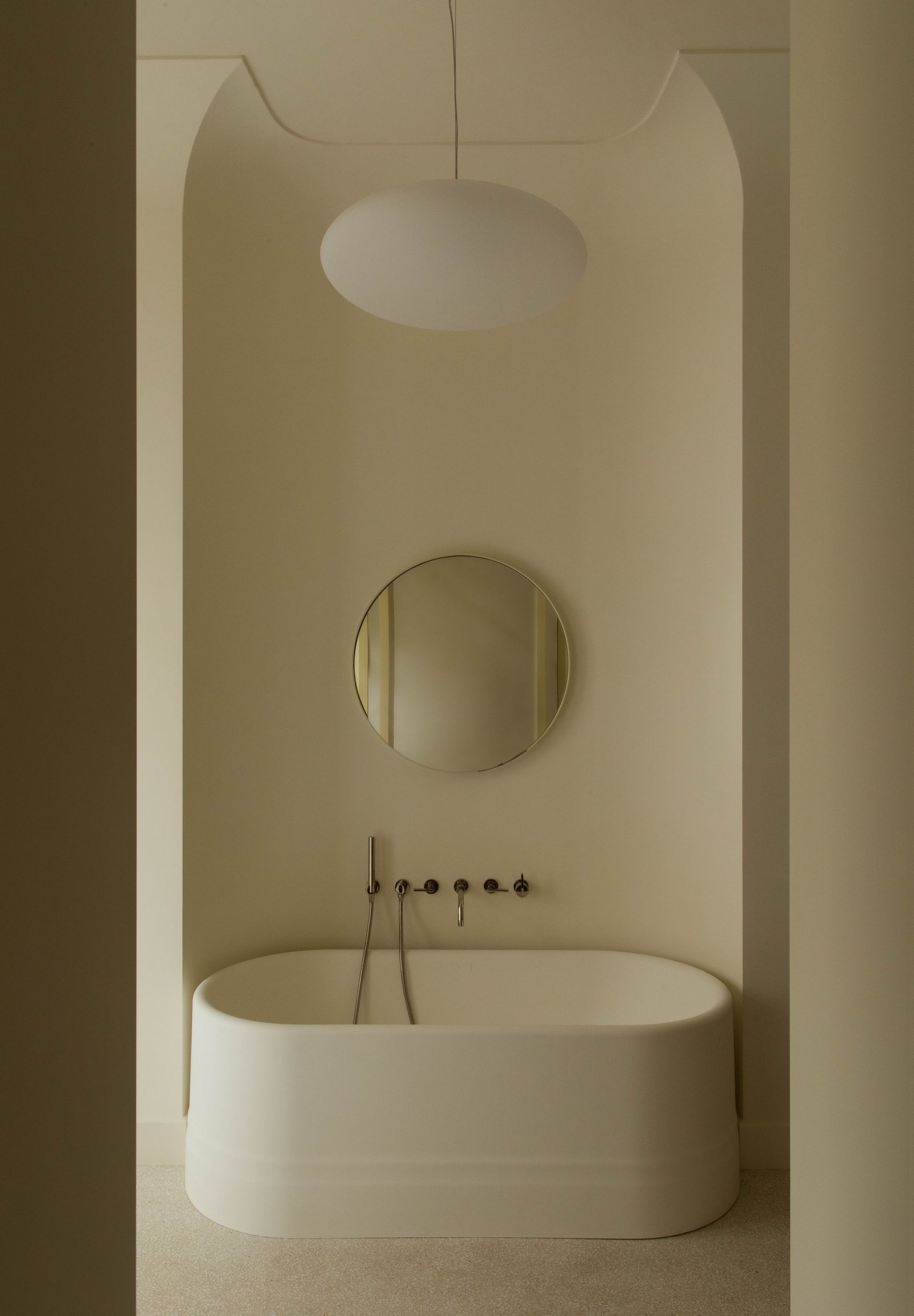 巴黎400㎡中性色调带装饰艺术风配饰公寓丨法国巴黎丨Atelier MKD-31