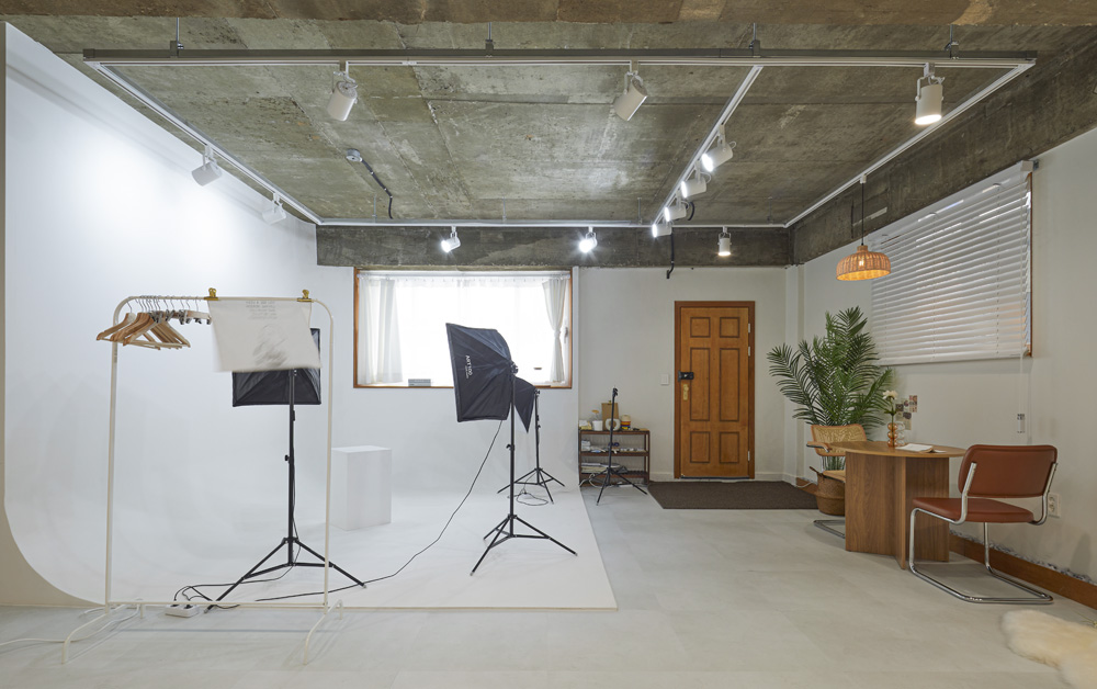 25 平米工作室，极简设计惊艳亮相-7