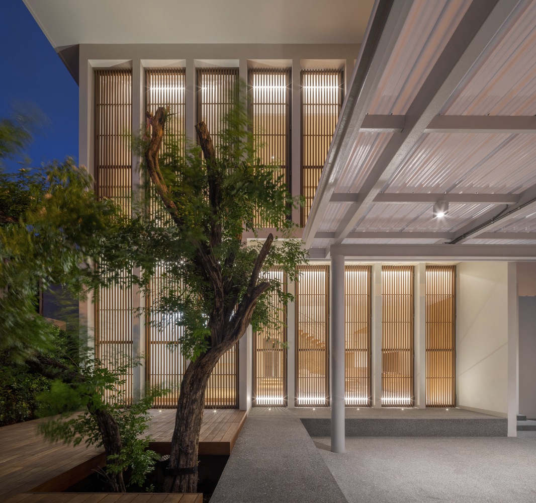 泰国 Samutprakarn 木构家庭住宅设计-42