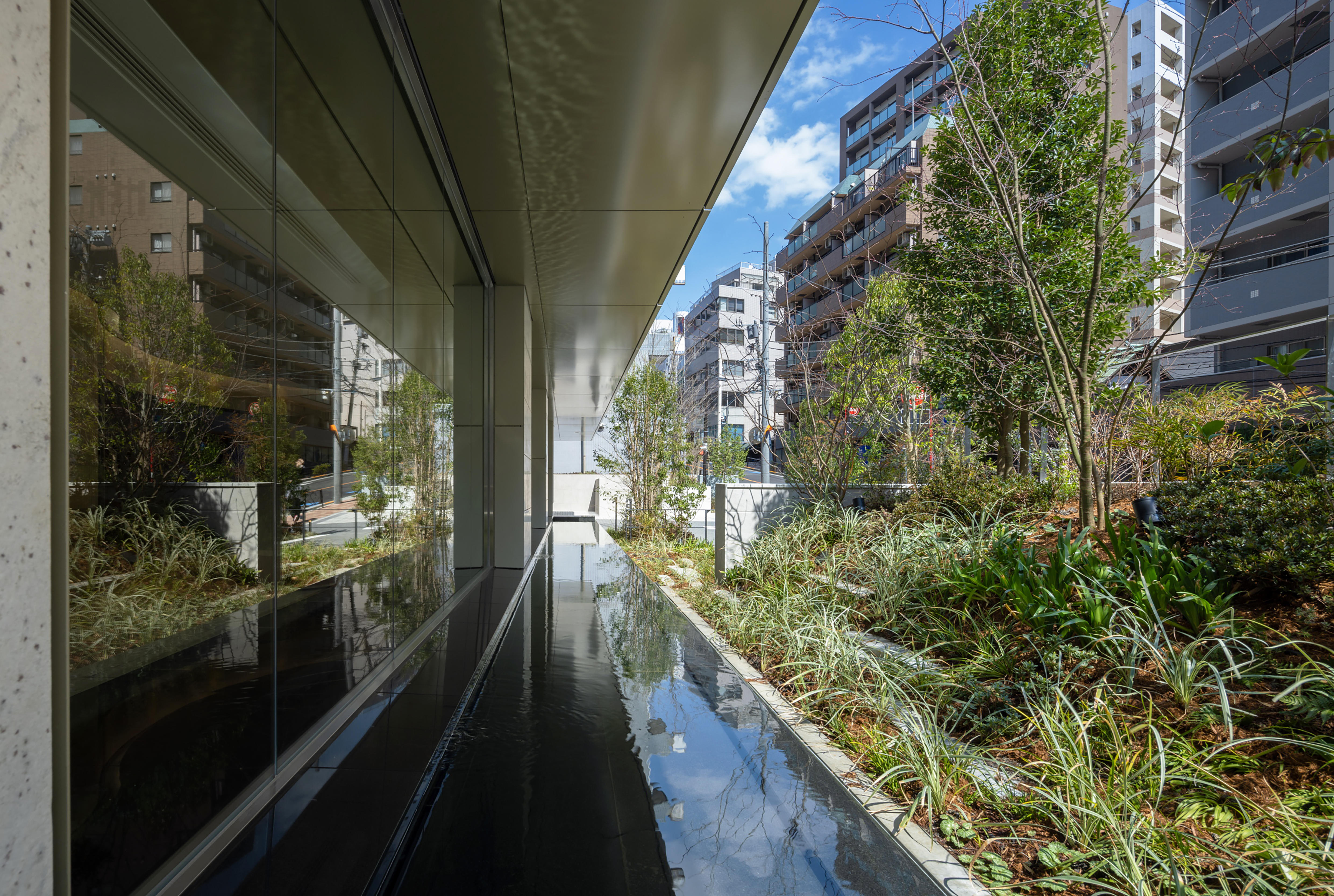 プラウド御茶ノ水 EXTERIOR｜FIELD FOUR DESIGN OFFICE-5