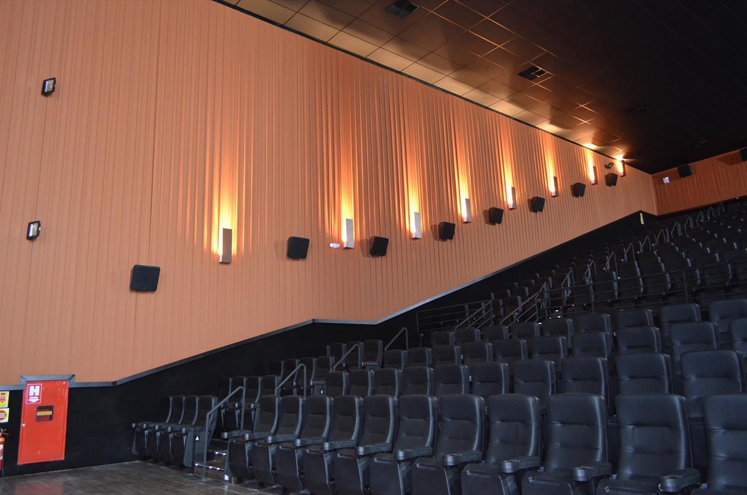 GNC Cinemas Criciúma | 现代化电影院设计的典范-11