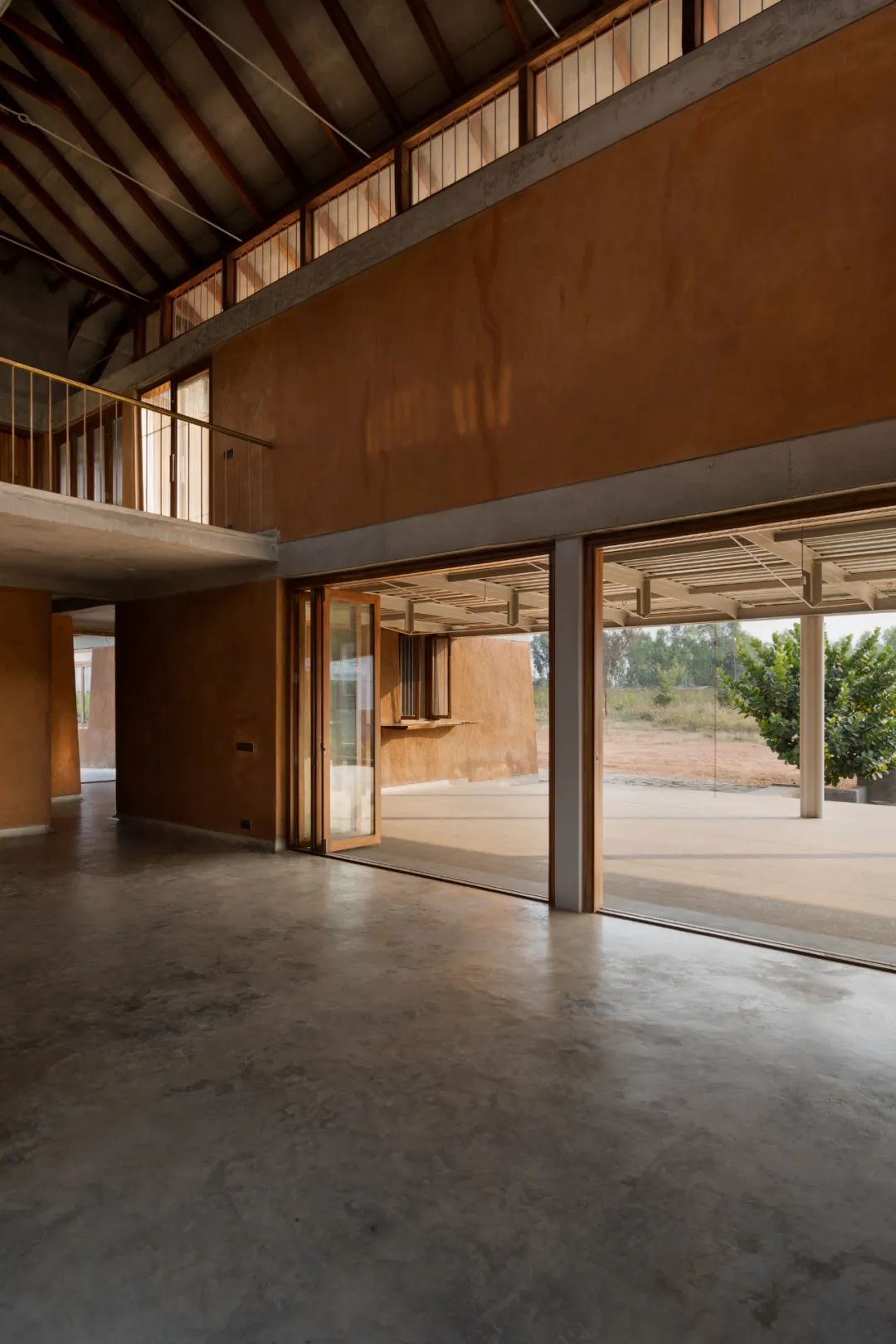 窄砖房丨印度特里凡得琅丨Srijit Srinivas ARCHITECTS-9