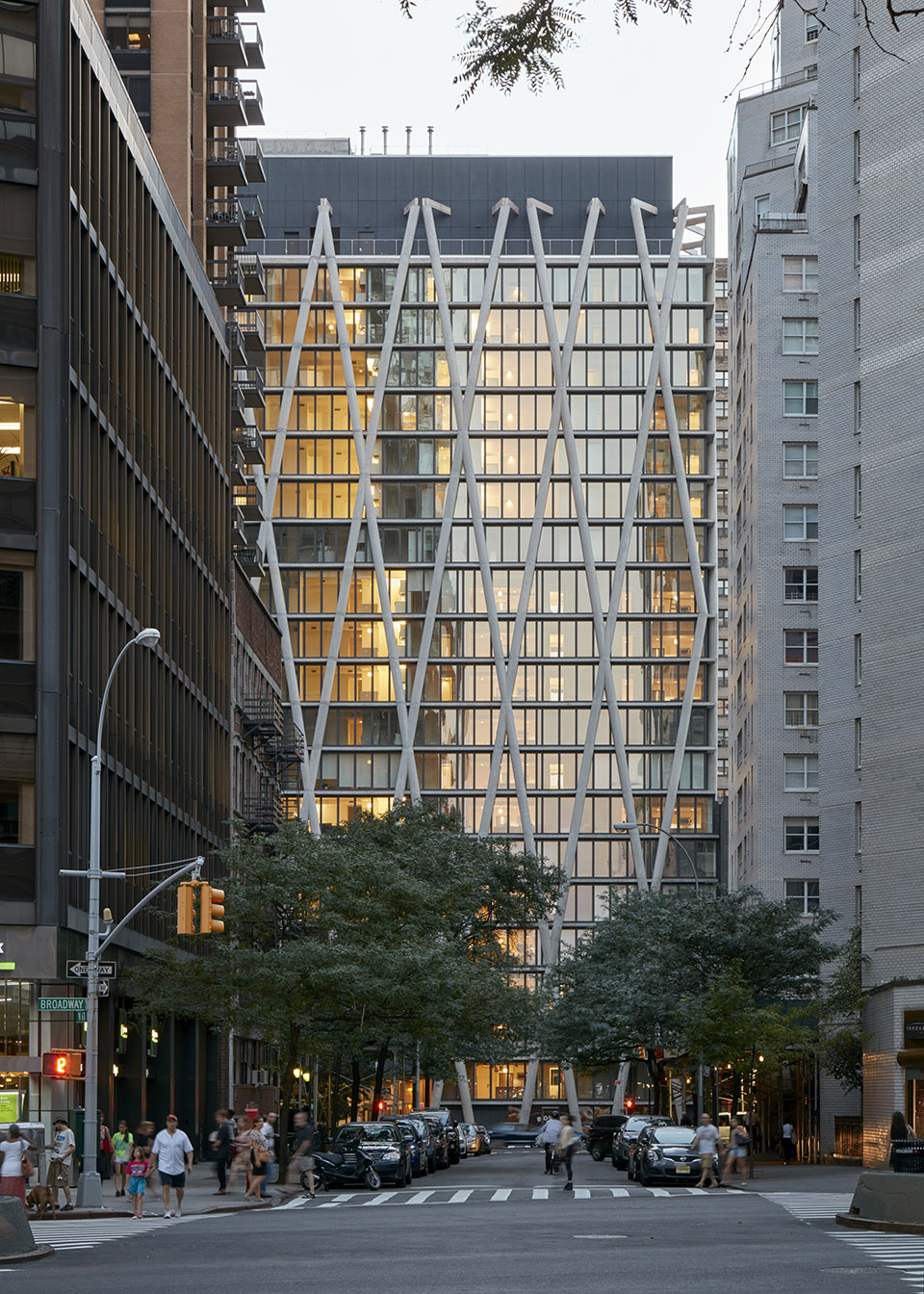 曼哈顿“空中书屋”·菱形树屋建筑-16