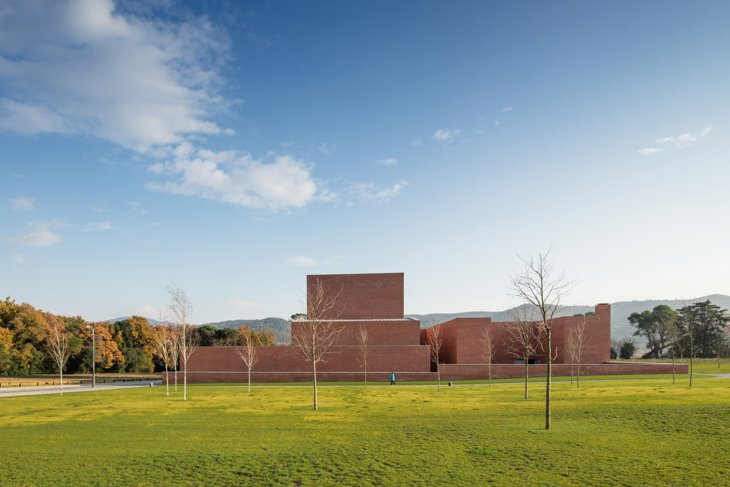 Llinars del Vallès礼堂剧院，西班牙 / Álvaro Siza Vieira + Aresta Arquitectura-9