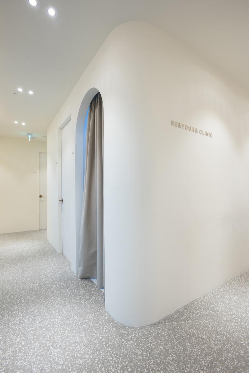 现代简约风美容诊所设计-5