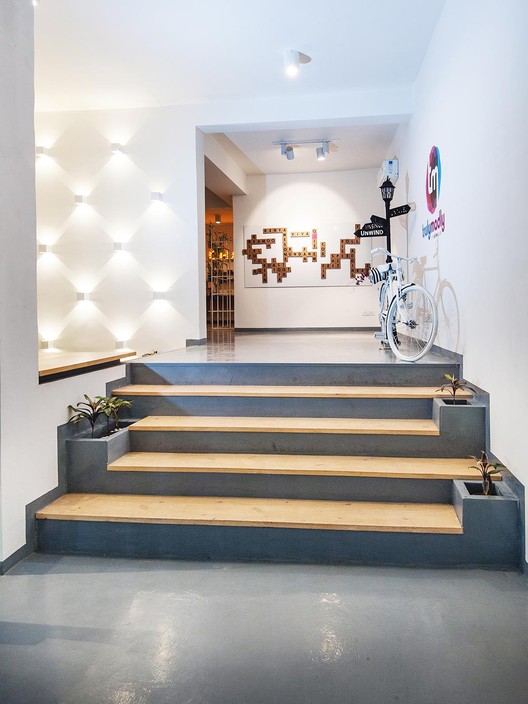 印度最大约会应用公司创意办公室设计-17