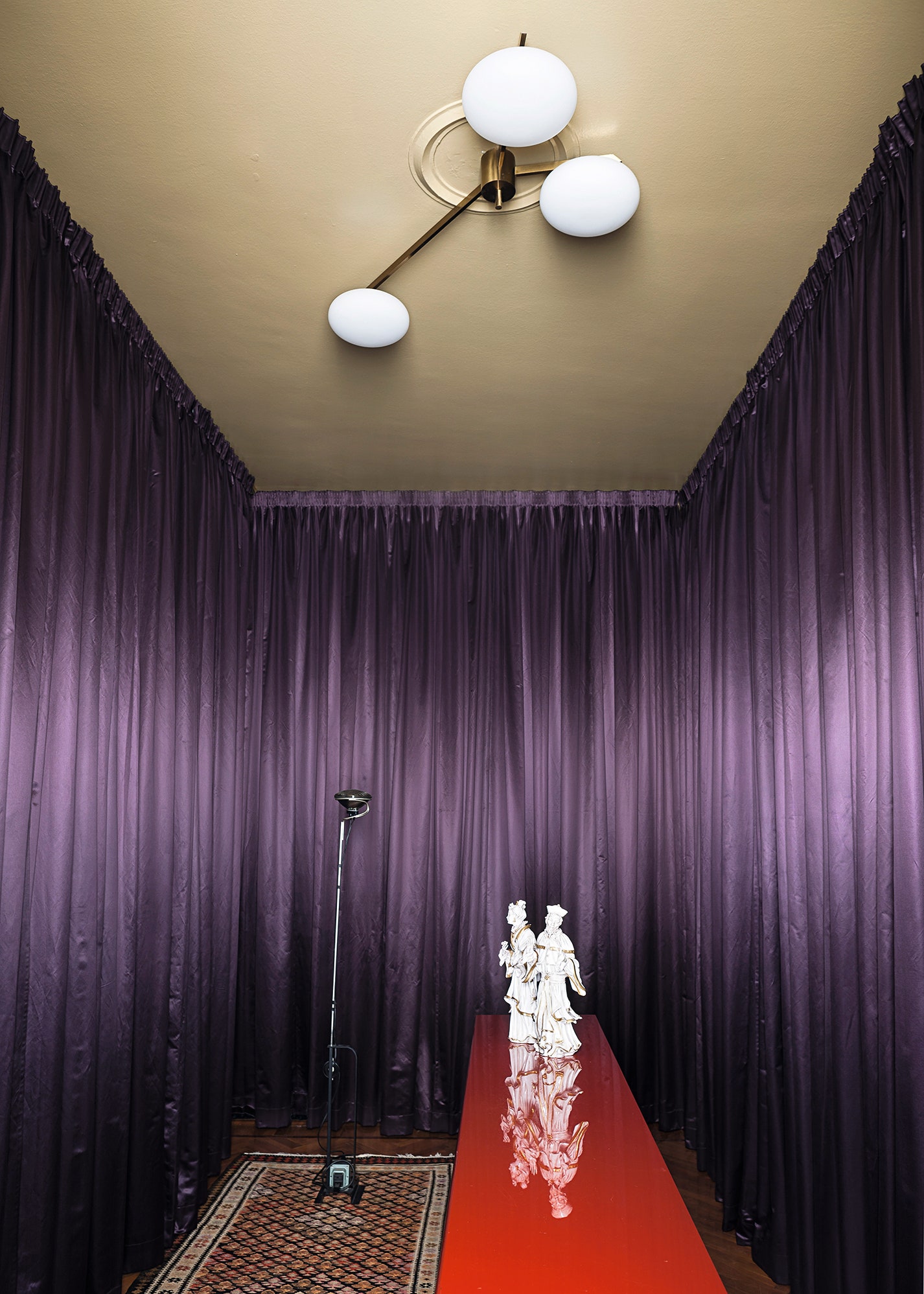 米兰设计师的“地下”公寓 | 光与影的游戏-13