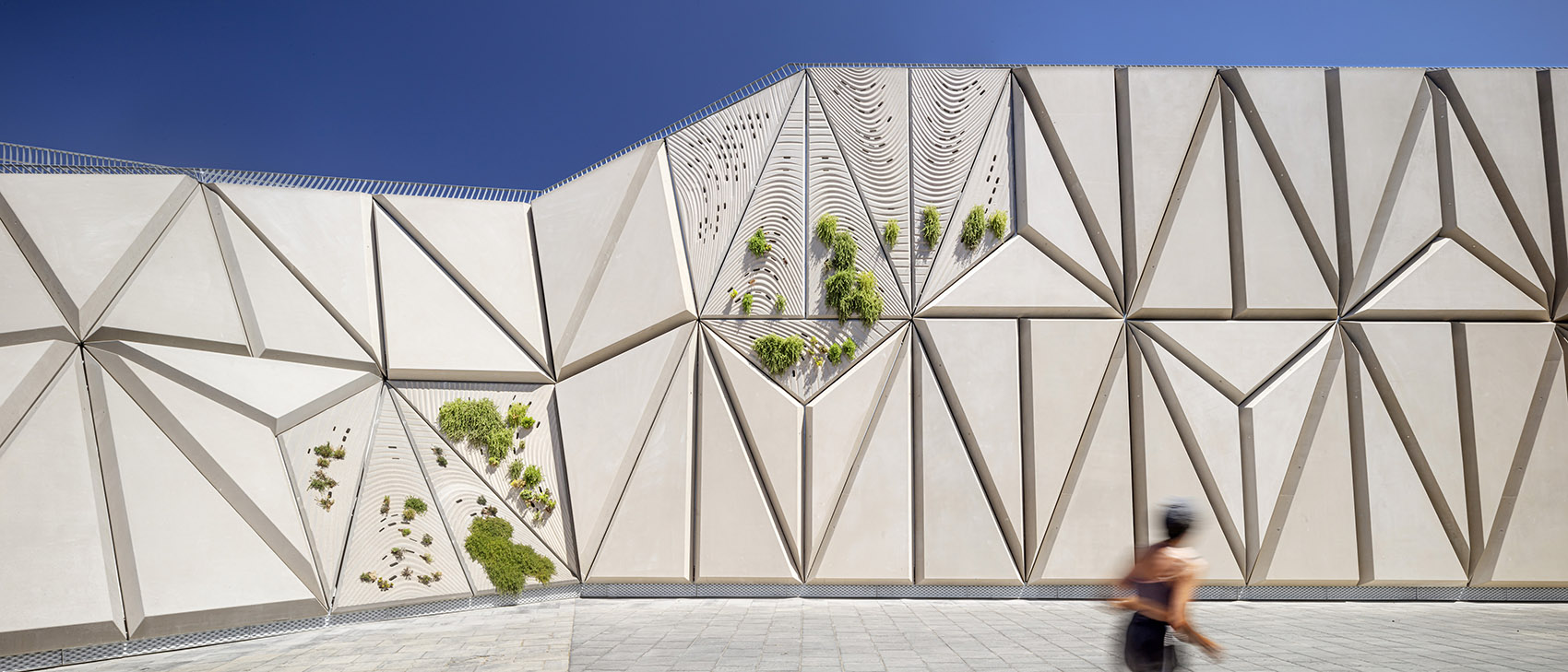 巴塞罗那滨海步道观景台丨西班牙巴塞罗那丨External Reference-36