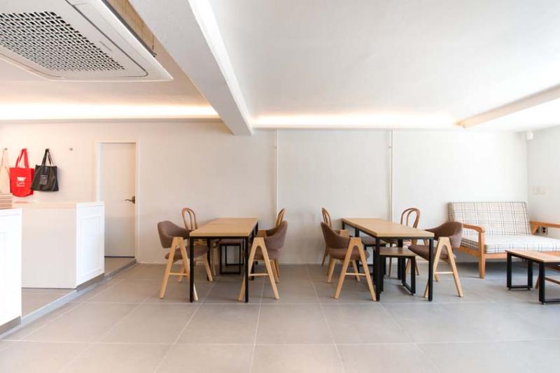 简约 12 坪咖啡馆，高性价比设计展现-7