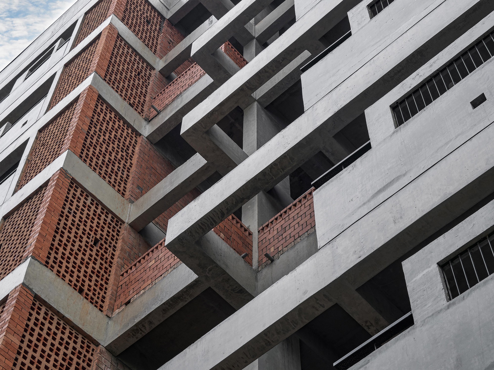 Housing Apartment at Badade Nagar / Studio Frozen Music-32