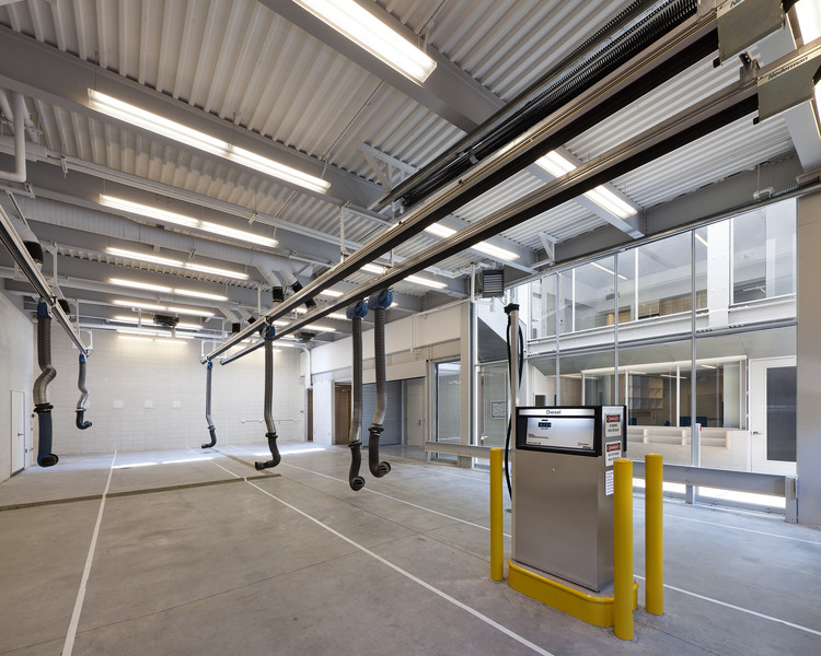 纽约威廉斯堡绿点 EMS 站-7