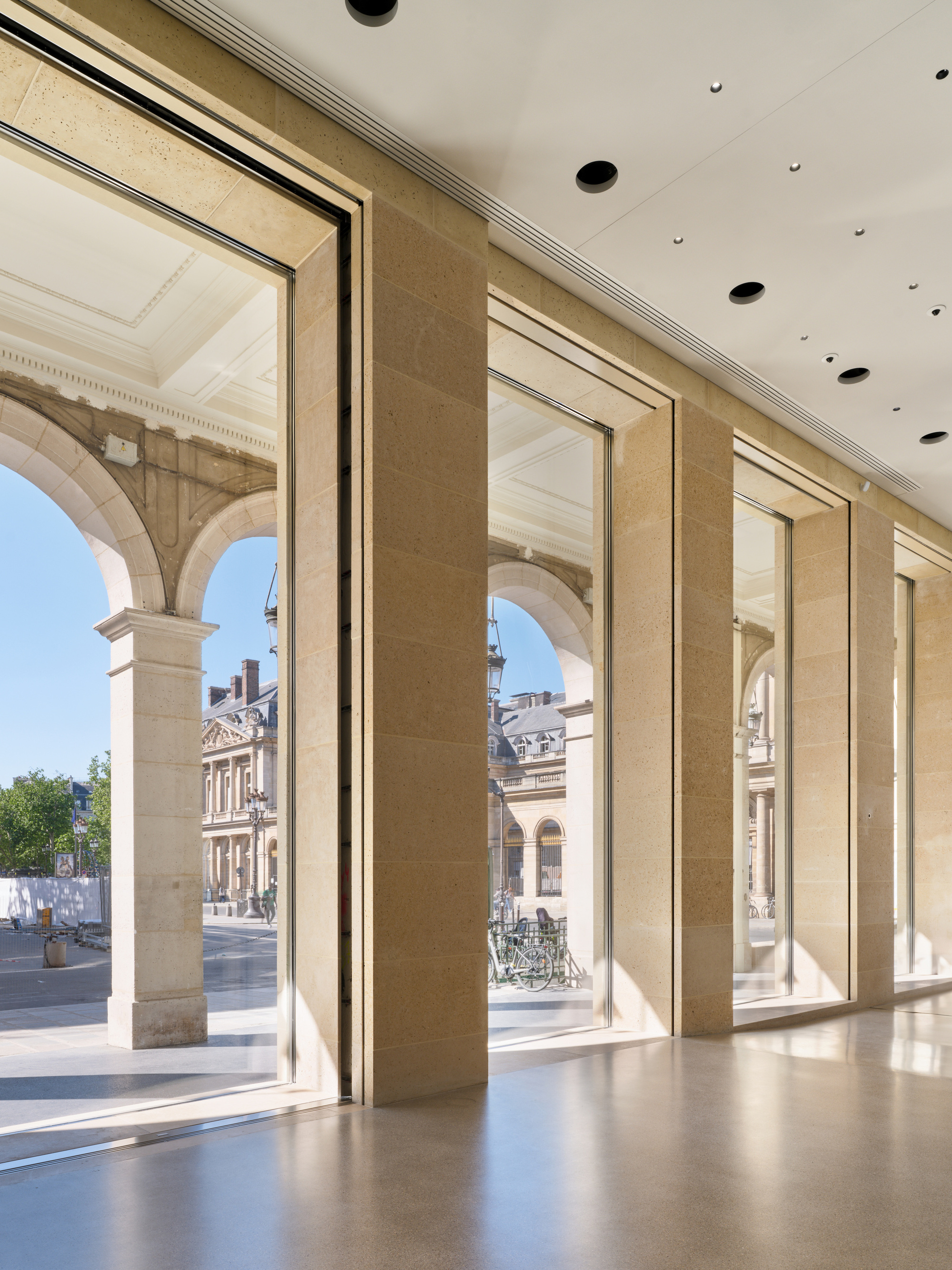 Paris Fondation Cartier for Contemporary Art / Ateliers Jean Nouvel-26