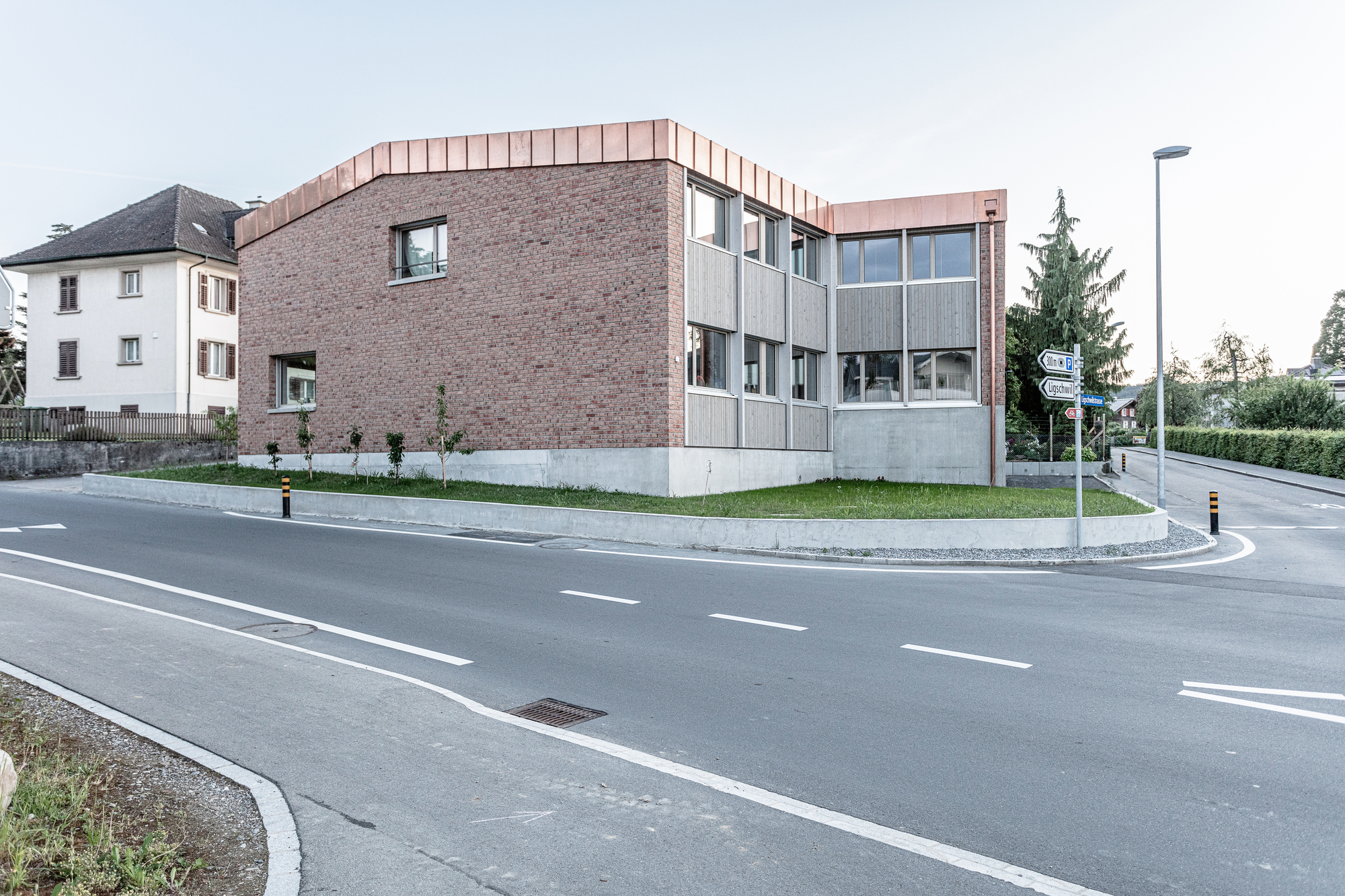 乌尔斯维尔斯大街的房子，多姆巴士丨瑞士-7