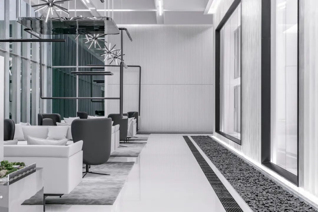 石家庄中电展示中心 / 纯净白色空间的诗意营造-0