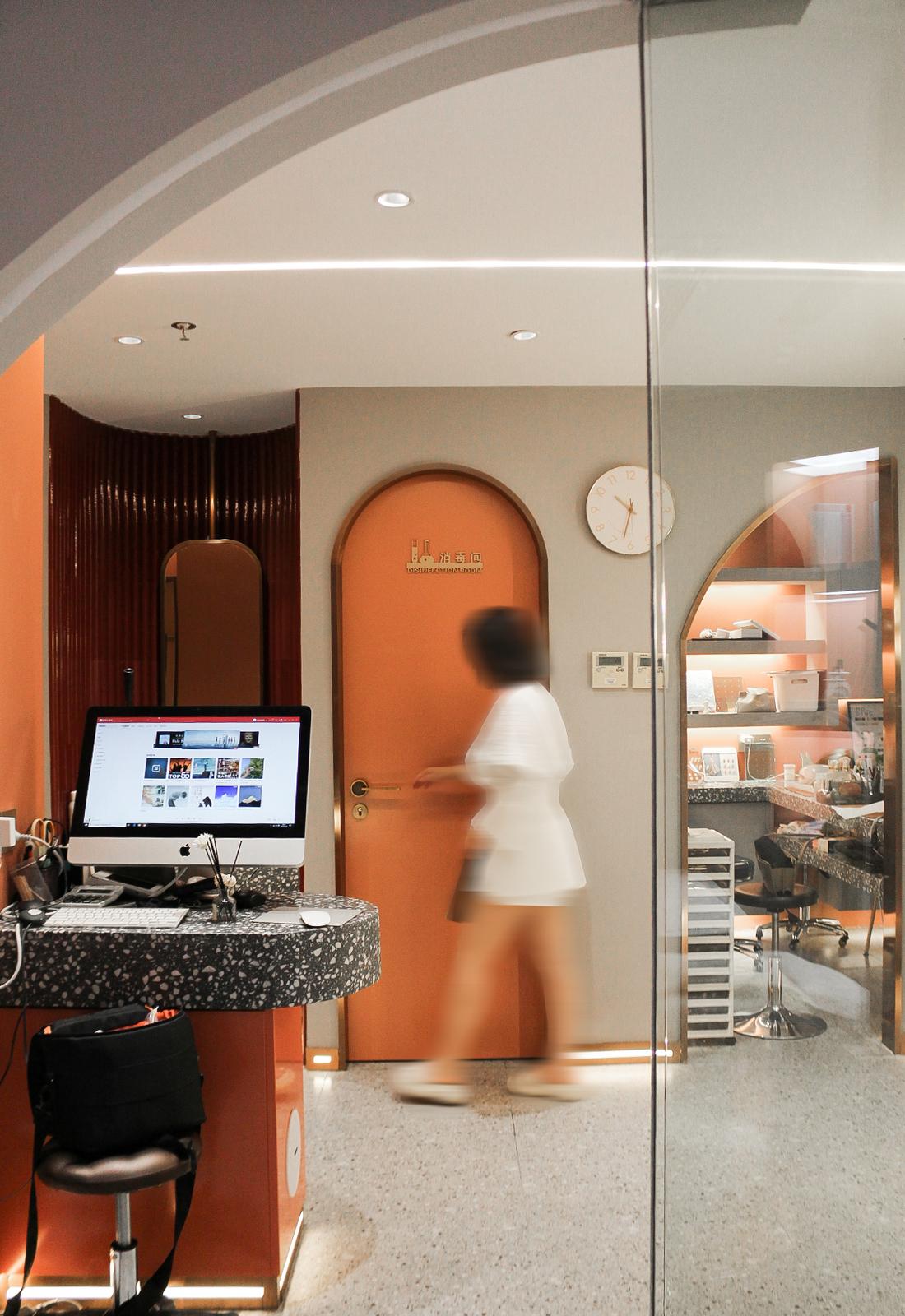 独特美甲美容空间设计-6