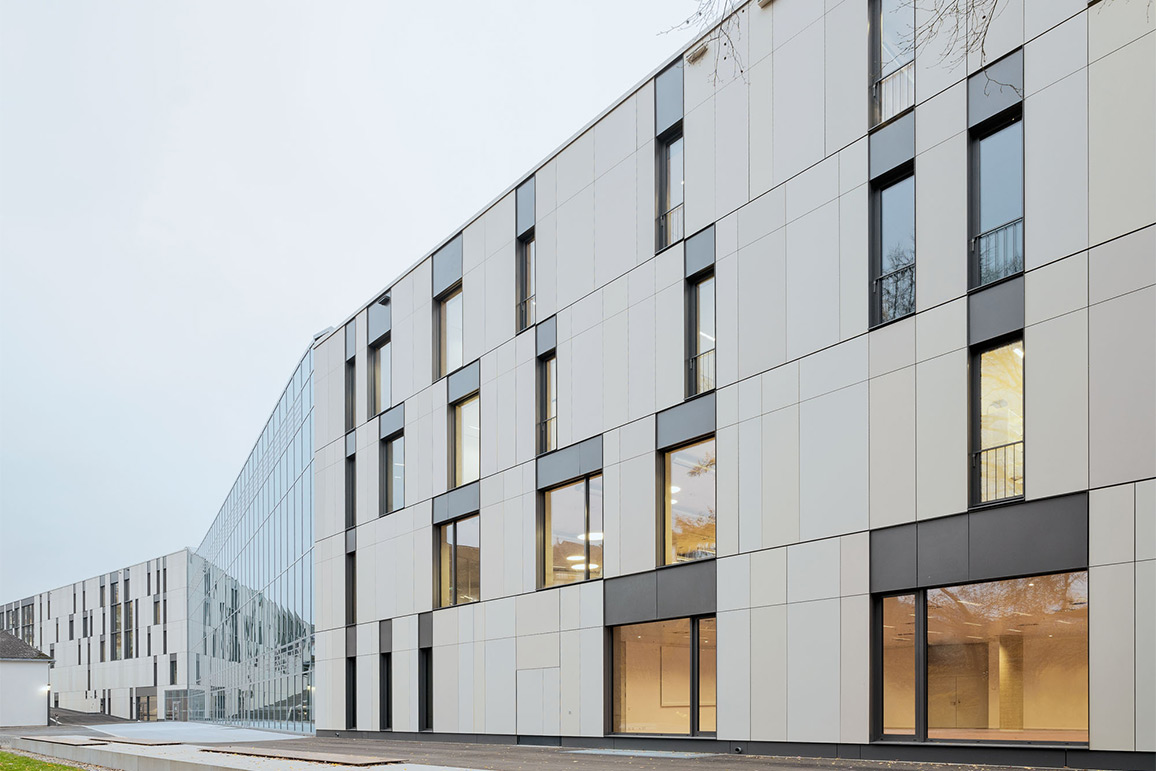 Philipps-Universität Marburg, Zentralbibliothek auf dem Campus Firmanei - hw-11