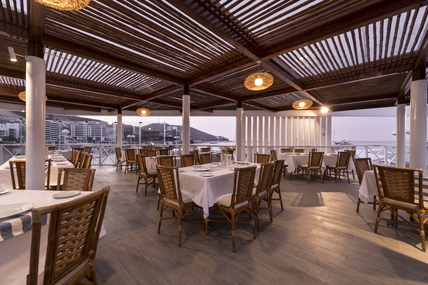 百年码头餐厅的现代演绎丨秘鲁利马丨MdA Arquitectura-36