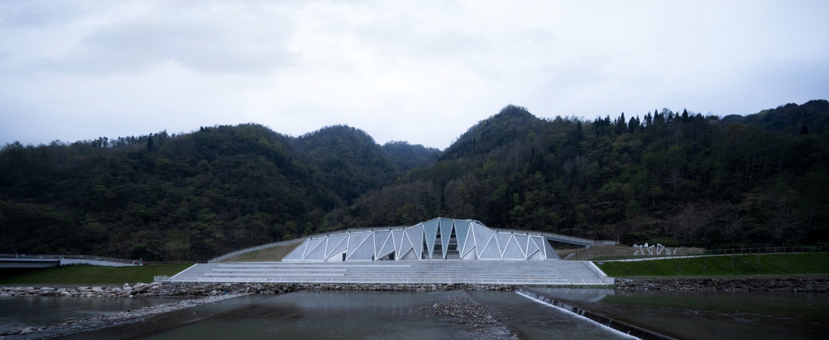 彭州市白鹿镇露天音乐厅,四川 / 成都市建筑设计研究院有限公司 + 奥地利R&P建筑有限公司-54