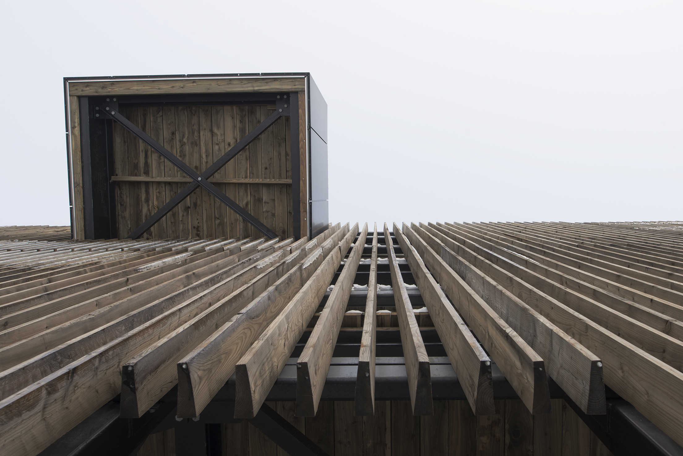 废弃村庄的重生 · Val·Jalbert 历史村落的现代整合-10