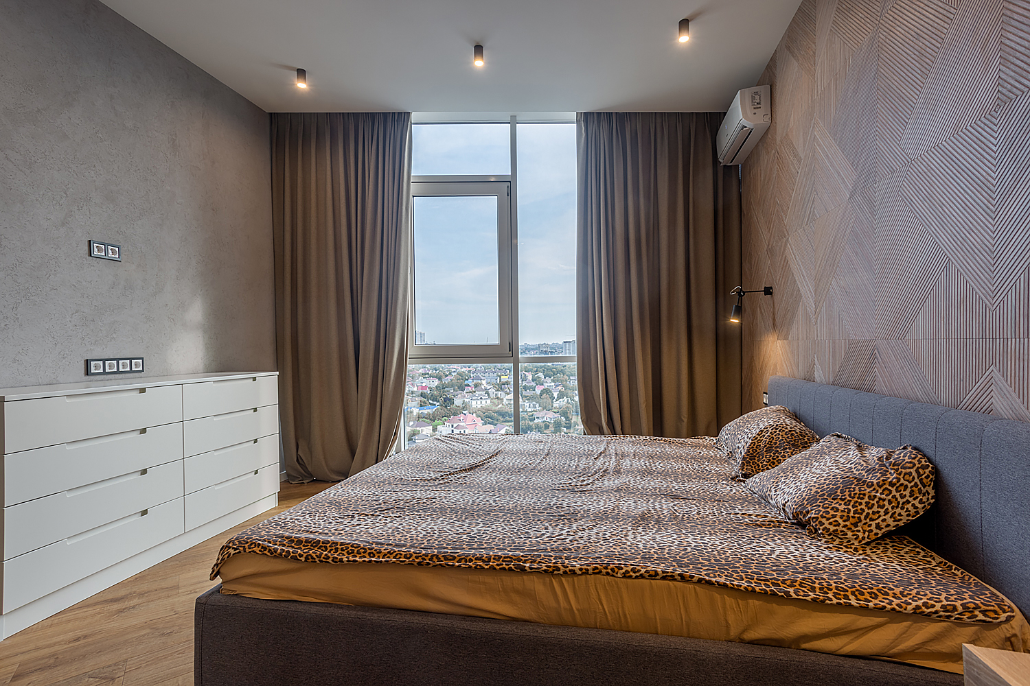 加加林广场斯堪迪丨乌克兰敖德萨-34