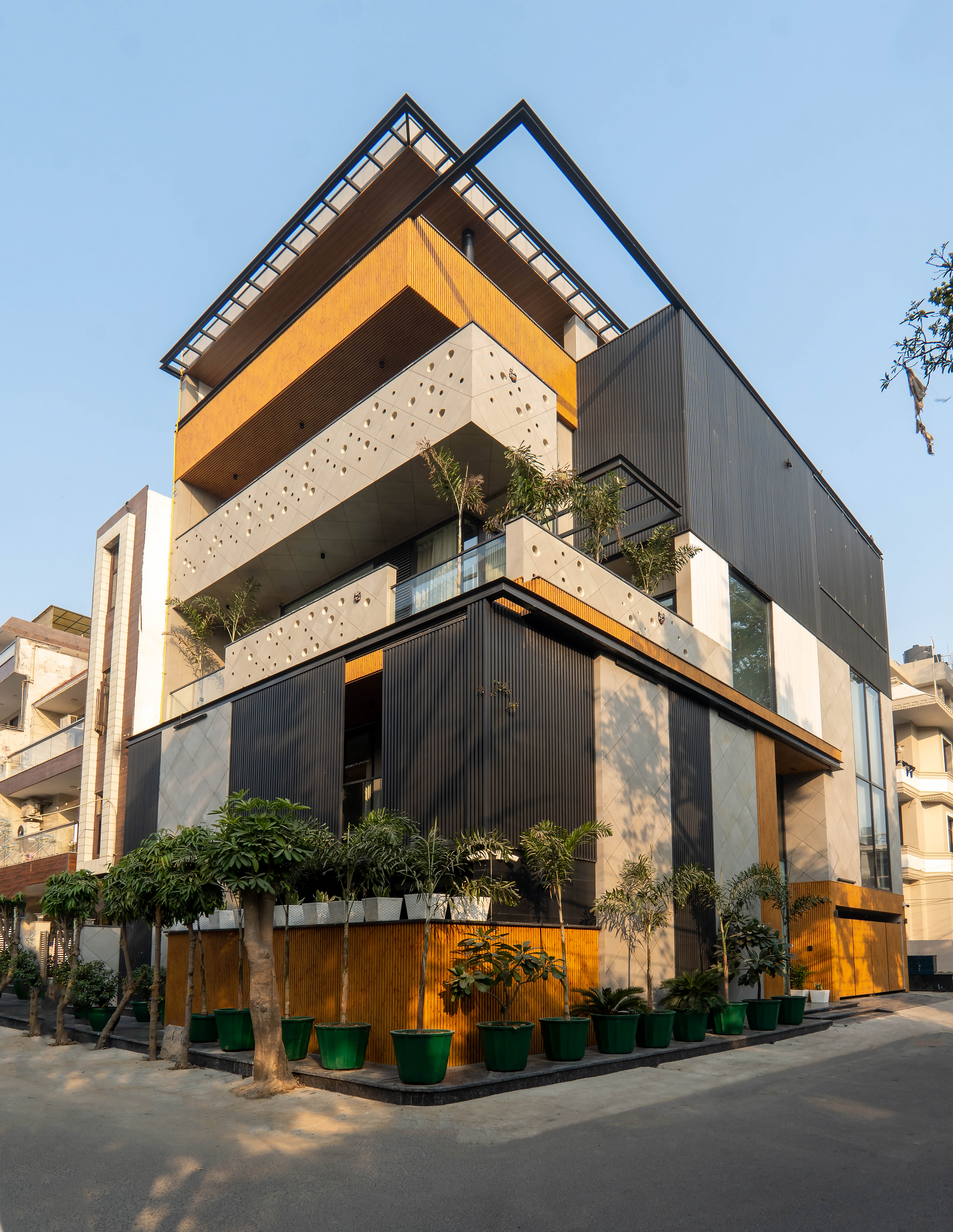 立体主义风格的外立面 · ASRO 拱廊丨英国德里-14