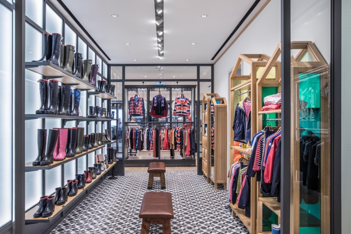 香港海港城 AIGLE 旗舰店-18