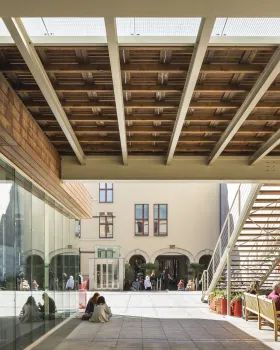 巴黎索邦大学 Malesherbes 餐厅丨法国巴黎丨Architecture Patrick Mauger