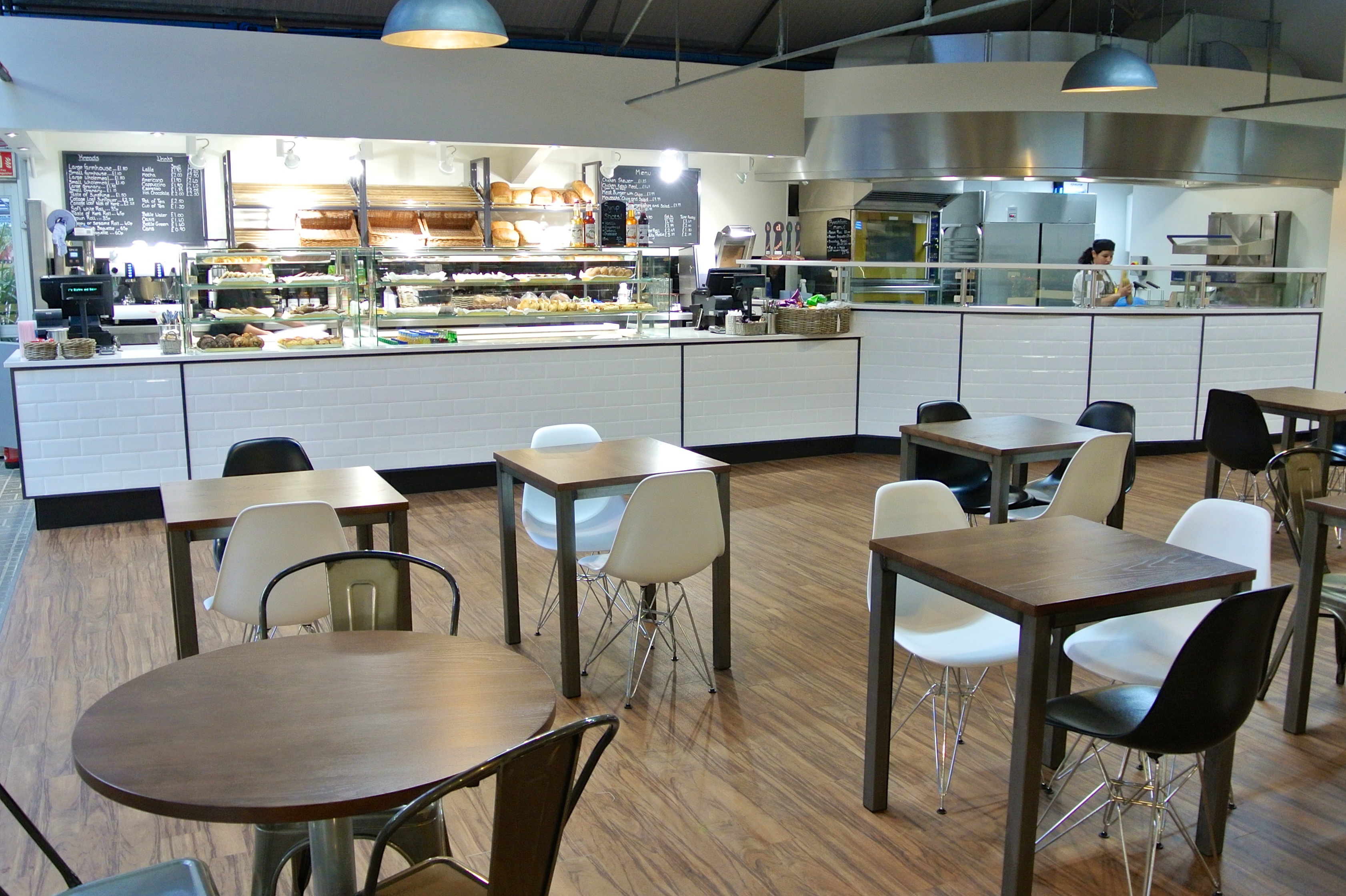 IFSE Group 打造的地中海风格餐厅设计-8