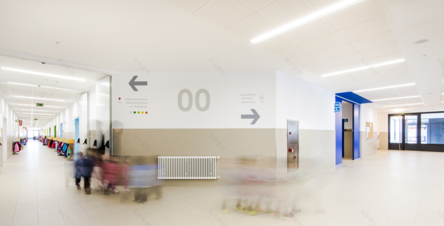 维托利亚校园建筑,室内设计注重用户适应性-60