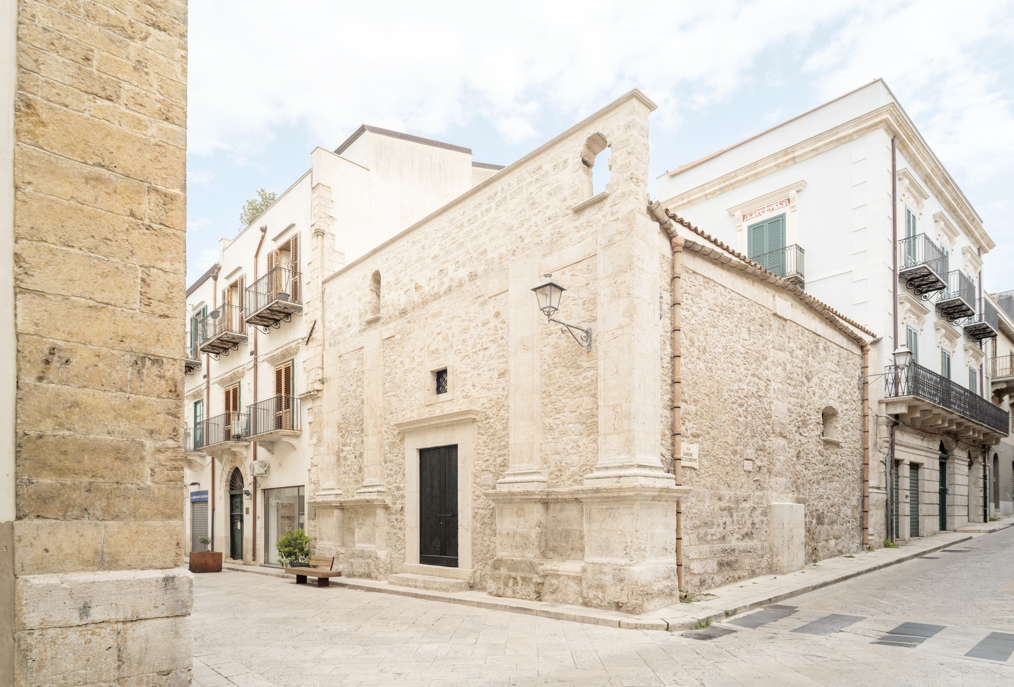 先前的教会办公室翻新丨意大利丨Studio DiDeA-26