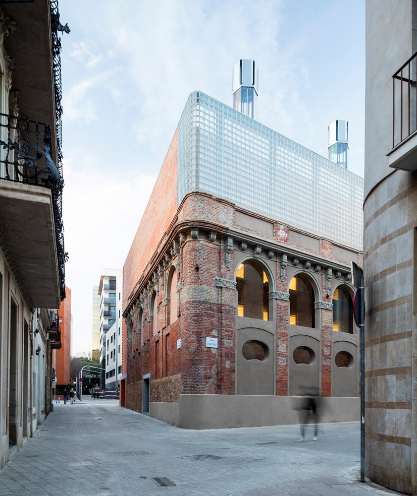 Cristalleries Planell Civic Center  H Arquitectes-26