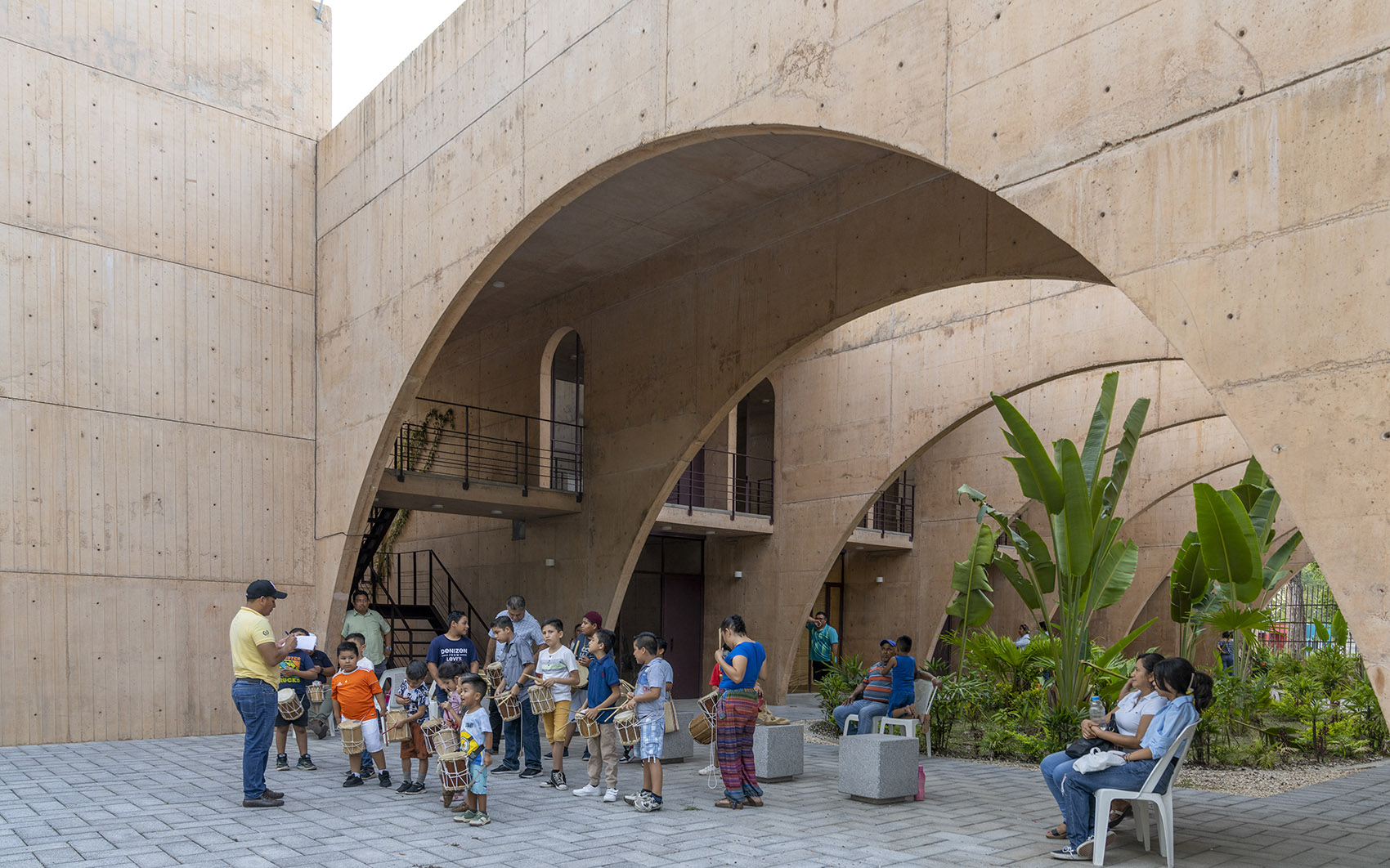 社区发展中心，墨西哥 / CCA-15