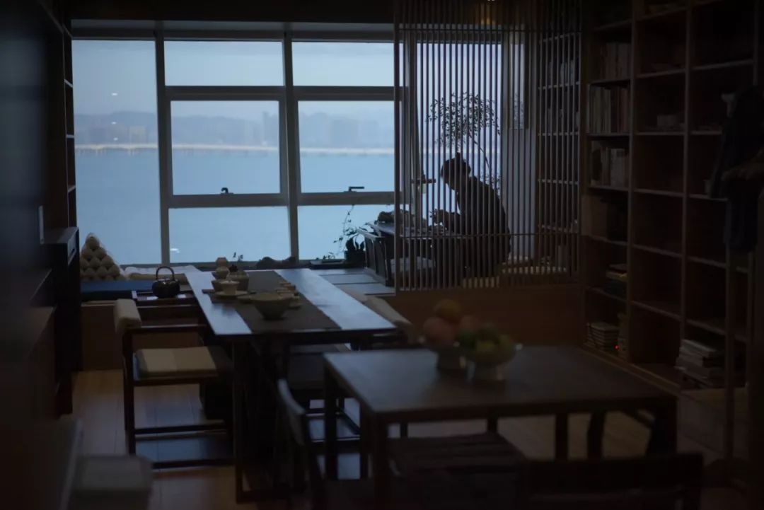 厦门墨问素简茶阅空间——品茗观海的休闲文化胜地-17