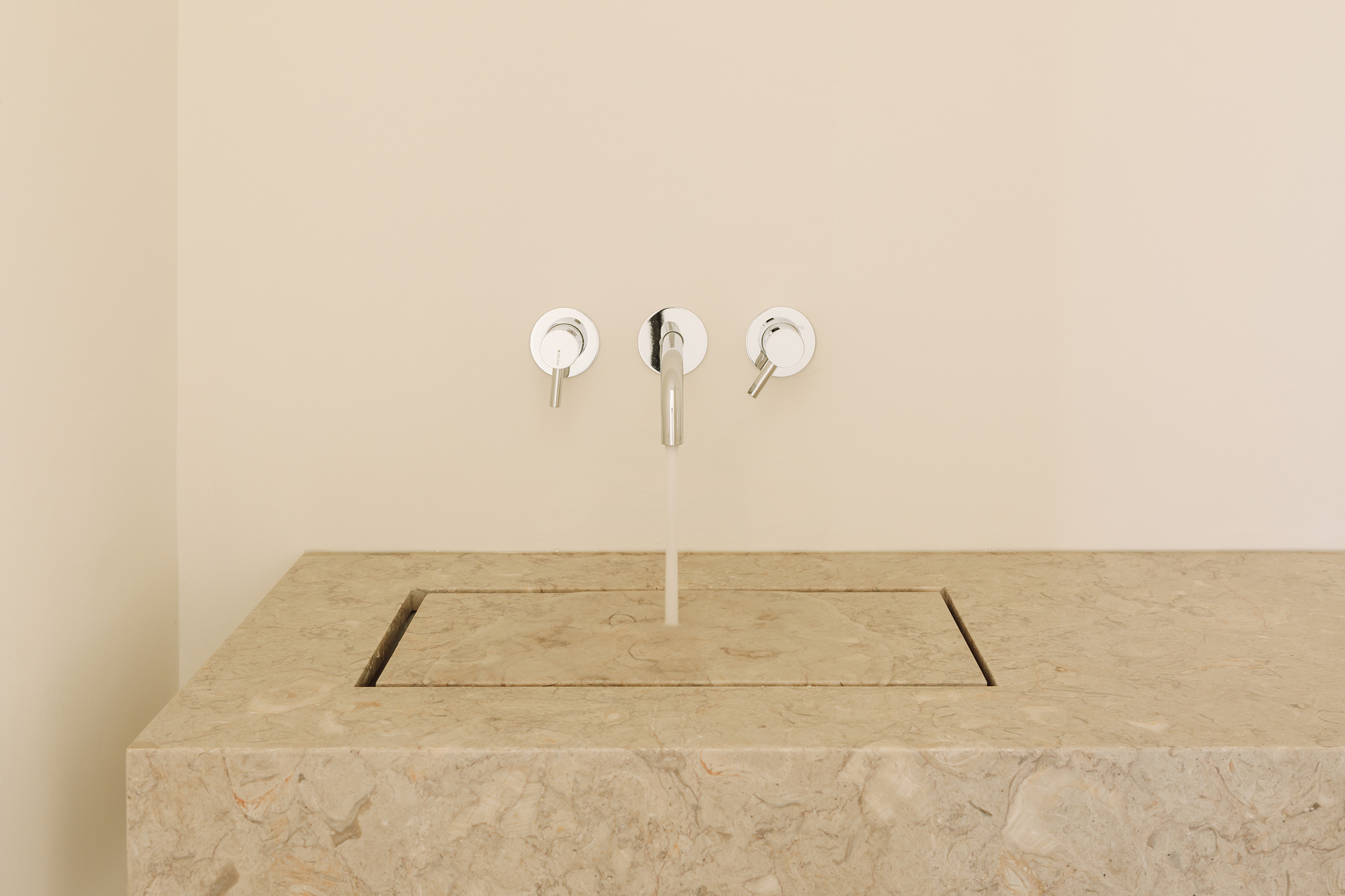 葡萄牙别墅翻新设计-22