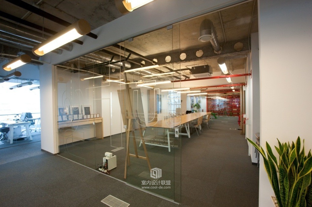 McCann-Erickson 办公室-1