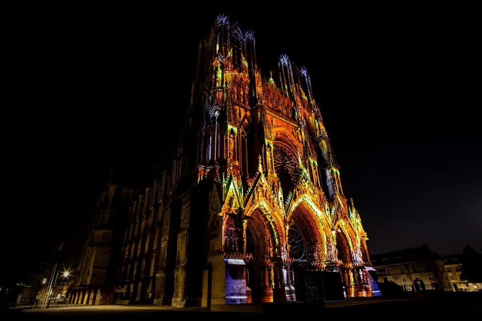 沉浸式的数字艺术之旅——Moment Factory 全球惊艳项目盘点-48