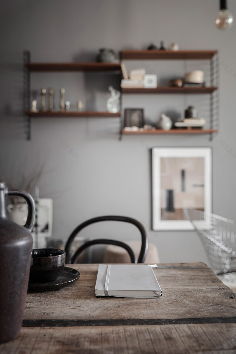 哥德堡 51 平米时尚公寓 | 灰墙砖厨、复古走廊,小空间大创意-13