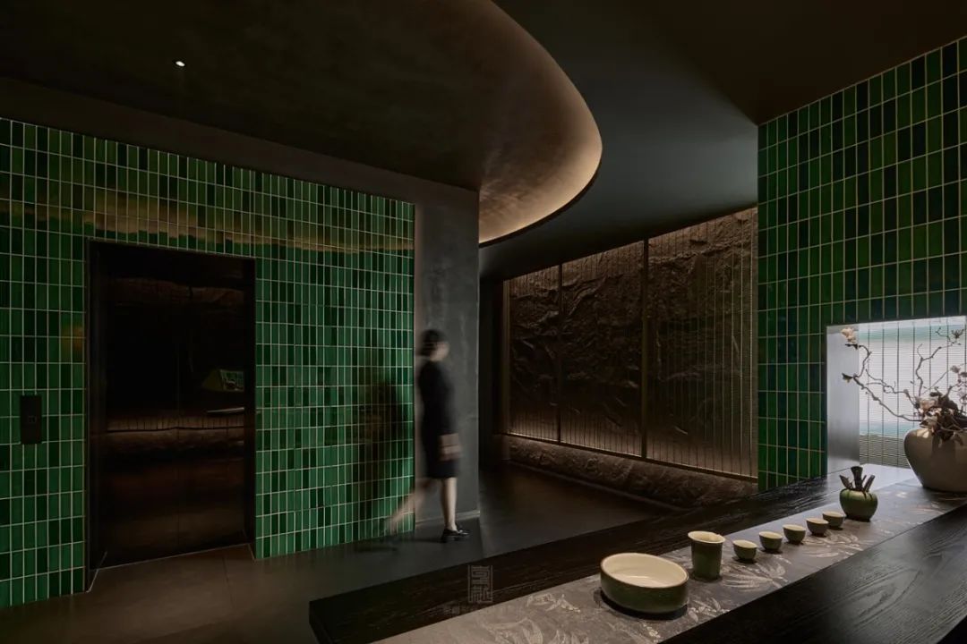 张公馆·海鲜和牛火锅铁板烧丨中国郑州丨堂樾空间设计事务所-17