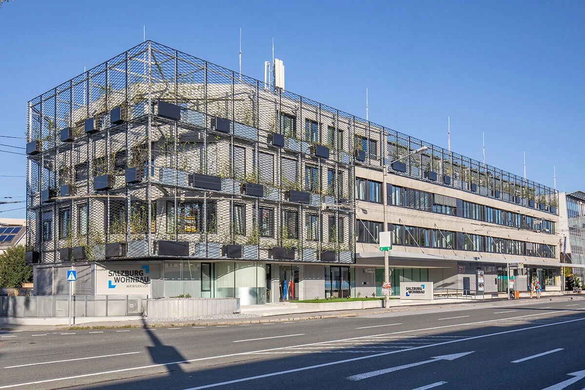 奥地利绿意盎然办公室改造-8