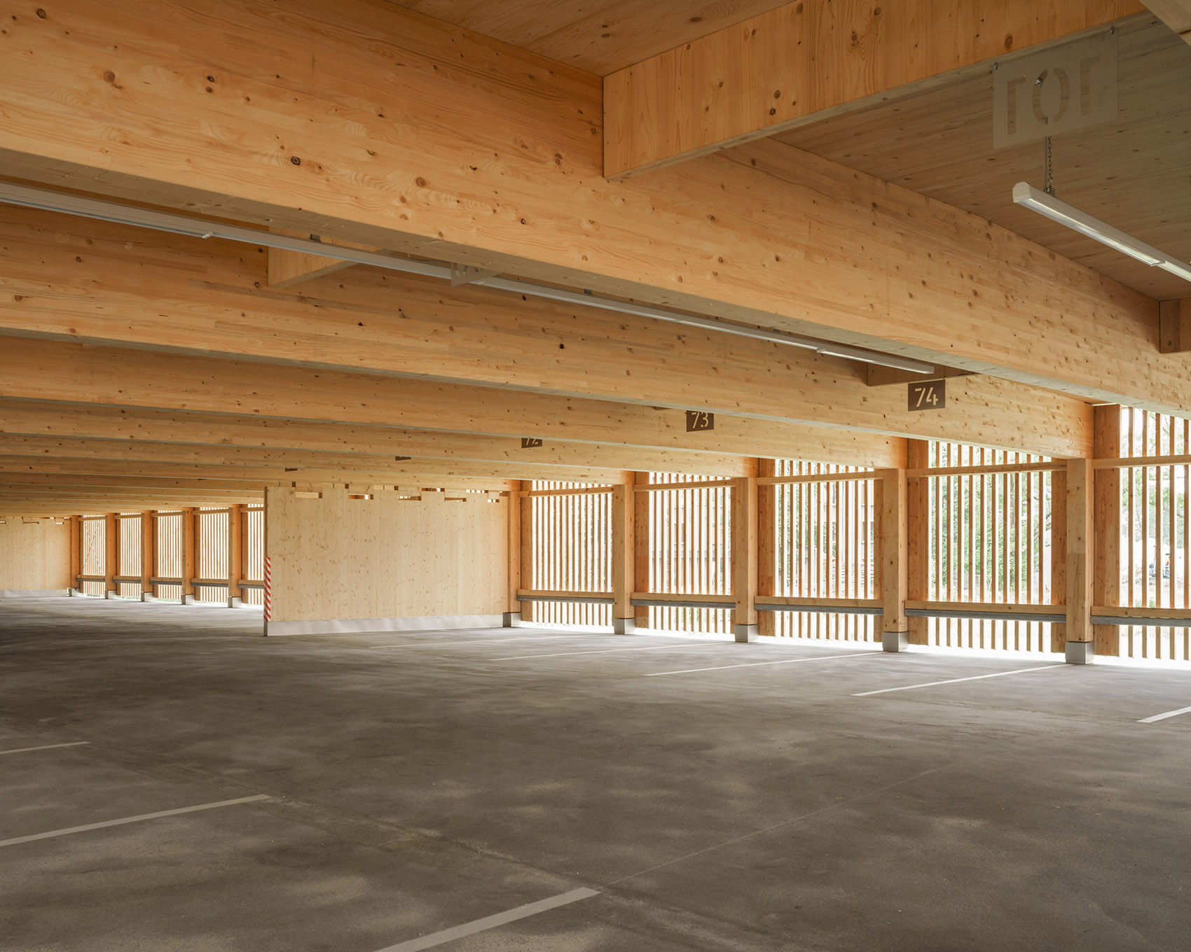 B&O 木制多层停车场丨德国-10