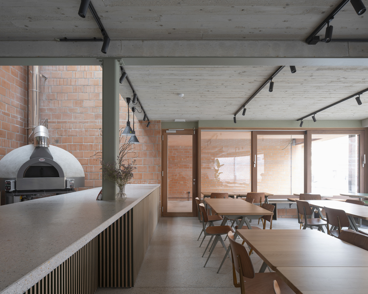 咖啡店丨Architecten De Bruyn-11