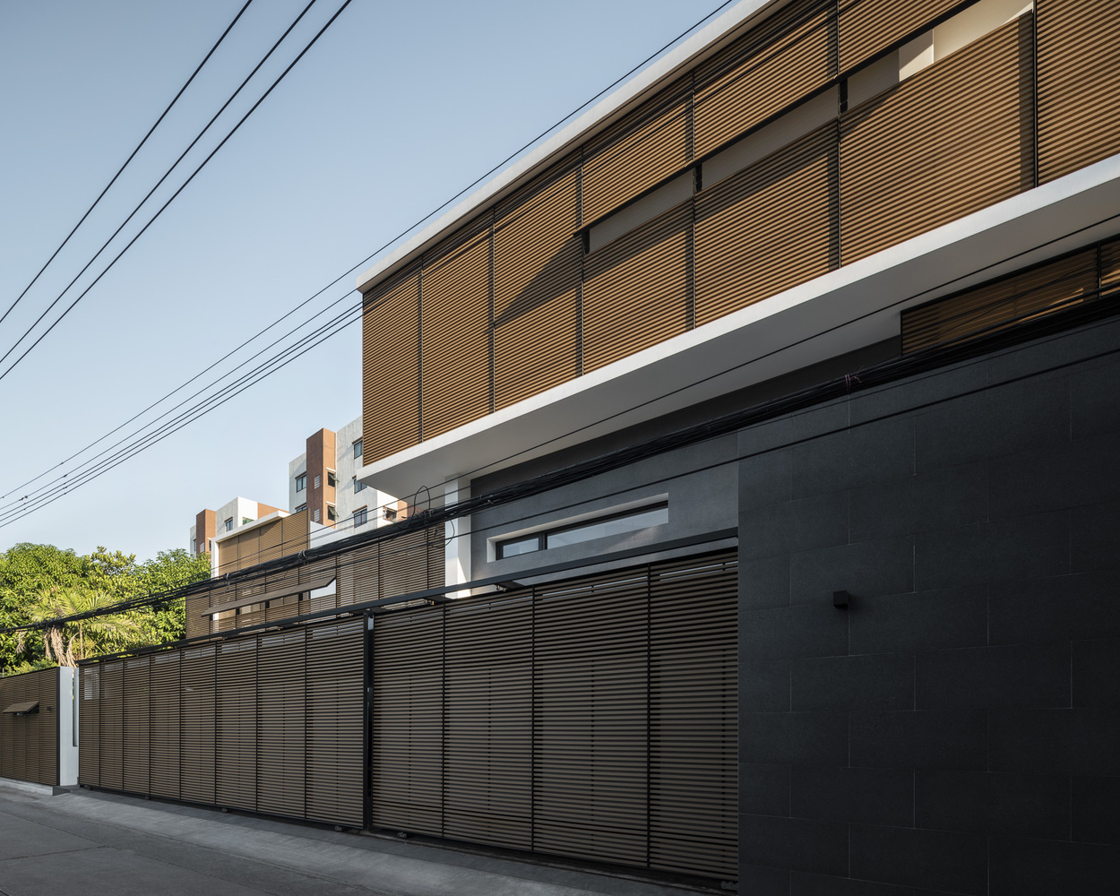 曼谷 898 平方米四口之家，多功能空间与温暖氛围的完美结合-47