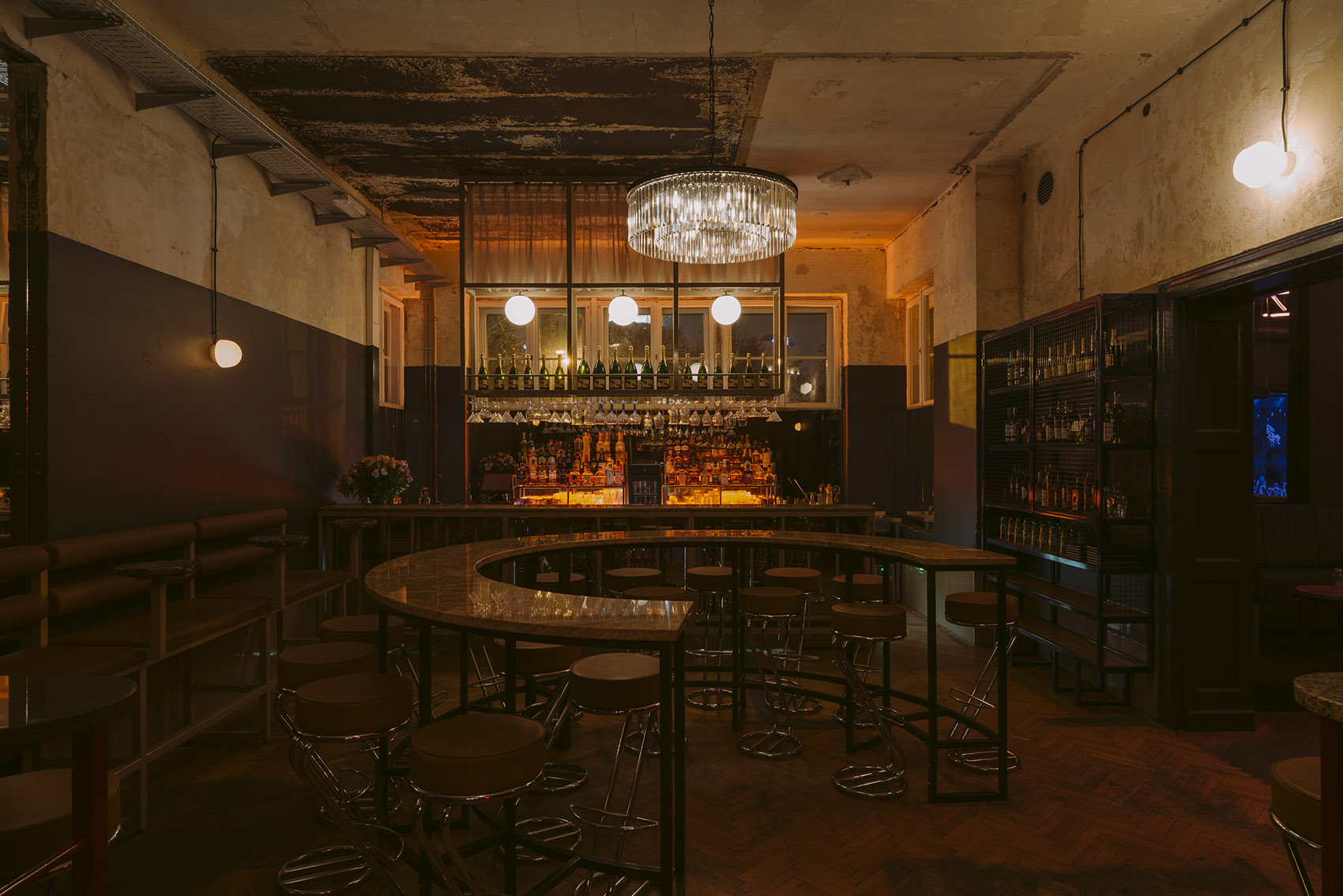 Próżność夜店，波兰 / wiercinski-studio-51