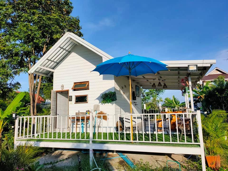 年轻农民在自然中建造的36平小屋丨泰国-7