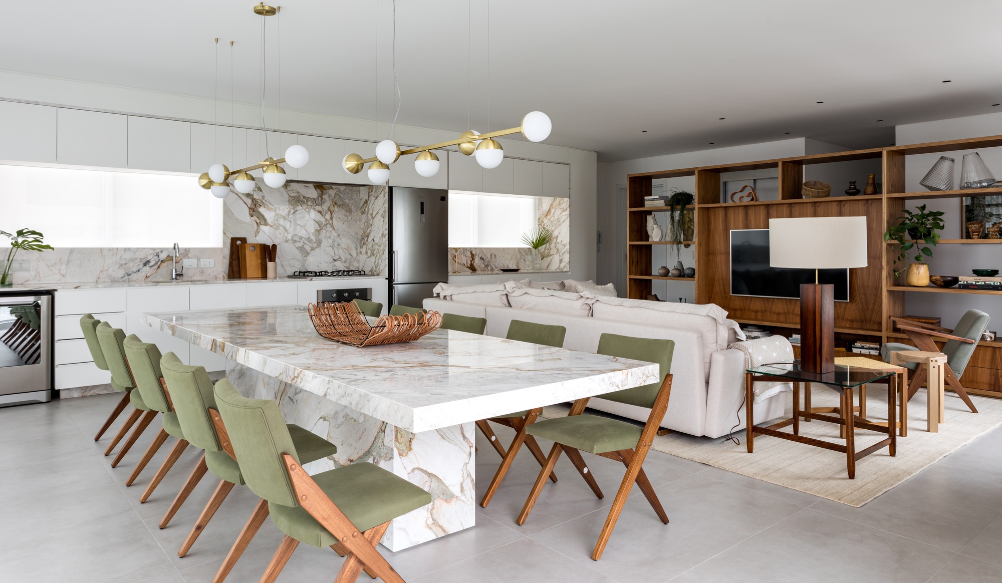 Praia Mansa Apartment / Leandro Garcia-19