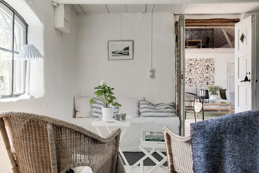 瑞典乡村现代农场家庭住宅设计-4