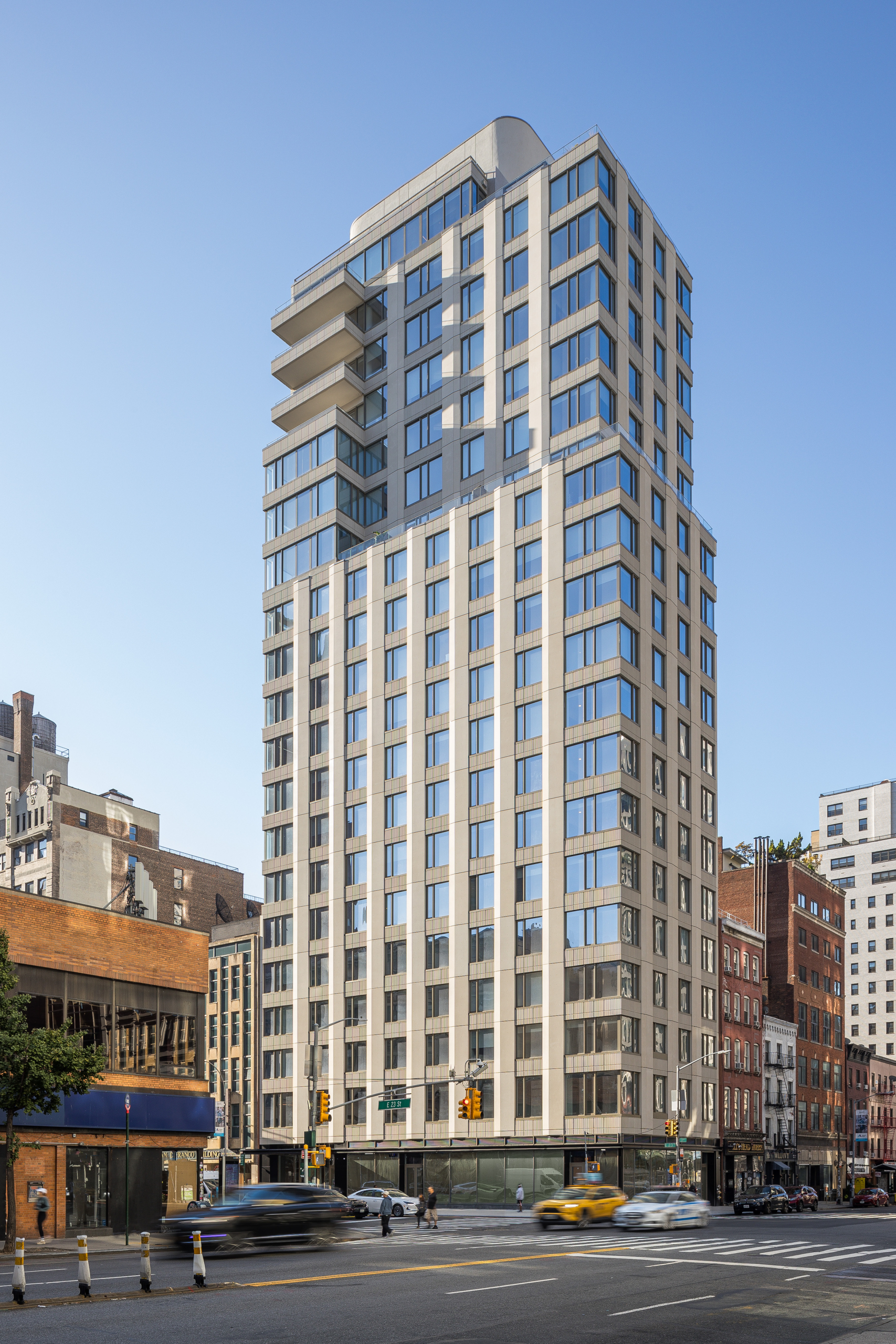 Projects : Hill | West-5